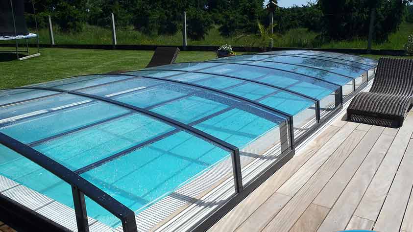 Schienenlose Poolüberdachung SkyCover® Liberty (ohne Schienen) Schienenlose Poolüberdachung SkyCover® Liberty (ohne Schienen)