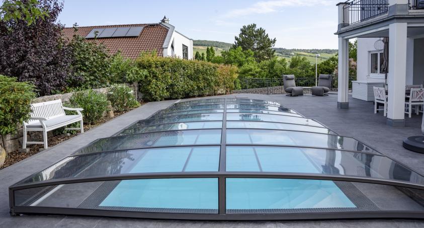 Pool-Überdachung / Poolabdeckung SkyCover® Neo Clear Pool-Überdachung / Poolabdeckung SkyCover® Neo Clear