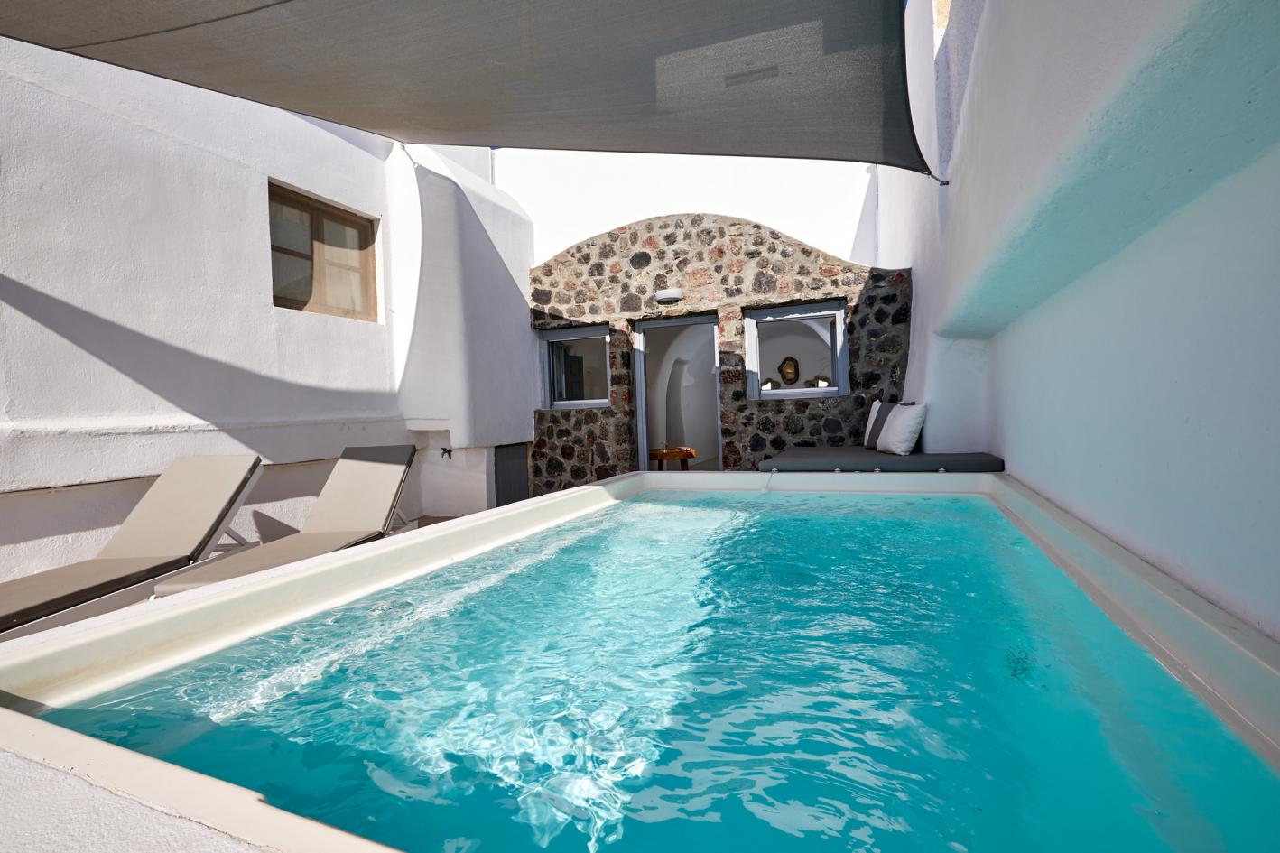 Mini Keramik Pool-Komplettset Cera Bay Cuby mit Skimmer Pool ohne Abdeckung