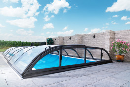 Edelstahlpool Komplettset Infinity® Eternity mit Überlauf-Fertigpool und optional elektrischem Rollo / Poolabdeckung  Poolgröße 3,0 x 5,0m | Überdachung Harmony Clear 3.7x6.3m