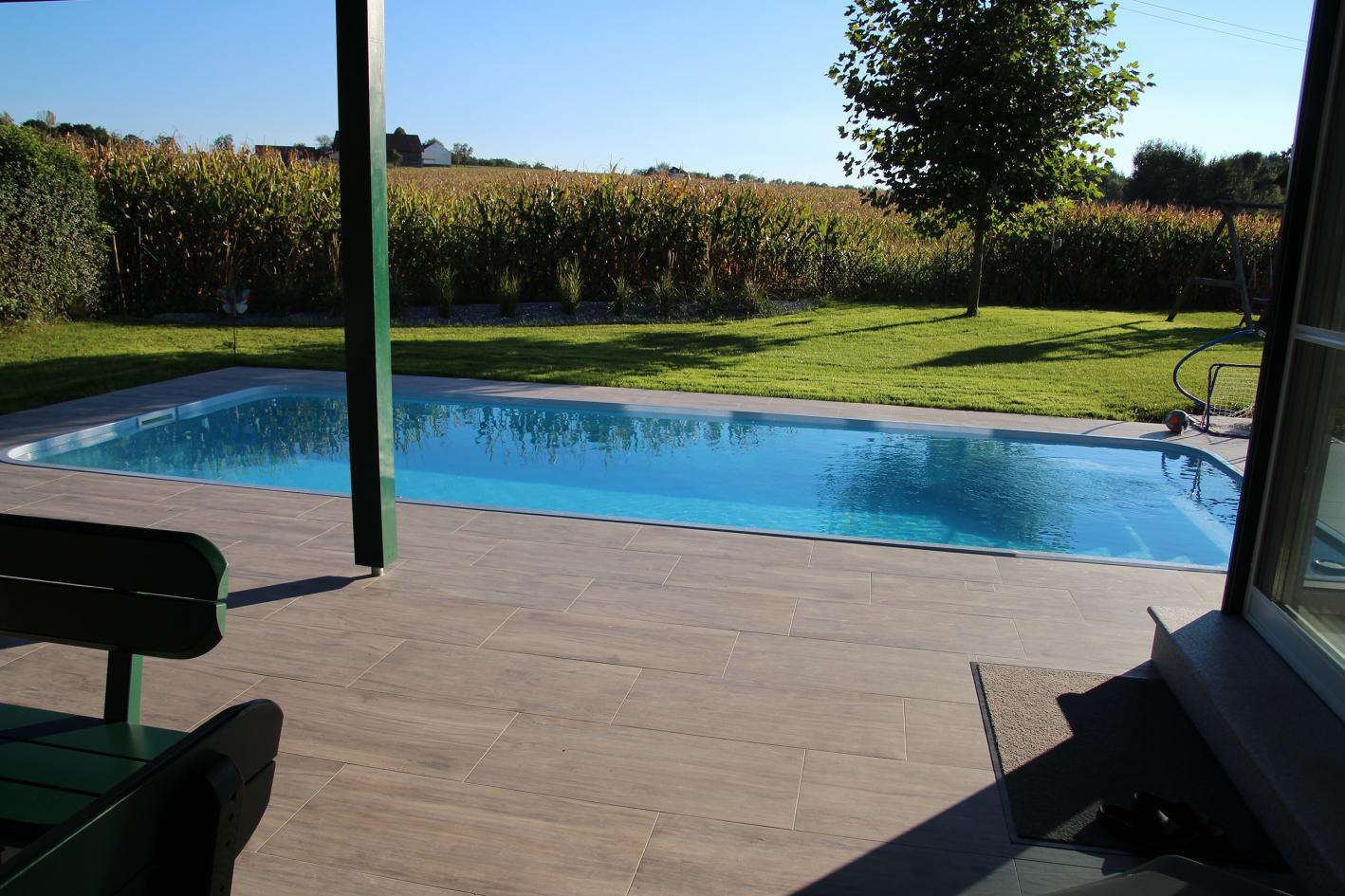 Keramik Pool Komplettset Cera Bay Cubic mit Skimmer Pool Poolgröße 4,0 x 10,5m | ohne Abdeckung