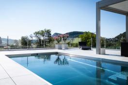 Edelstahlpool Komplettset Eternity® mit Skimmer-Fertigpool und optional elektrischem Rollo / Poolabdeckung