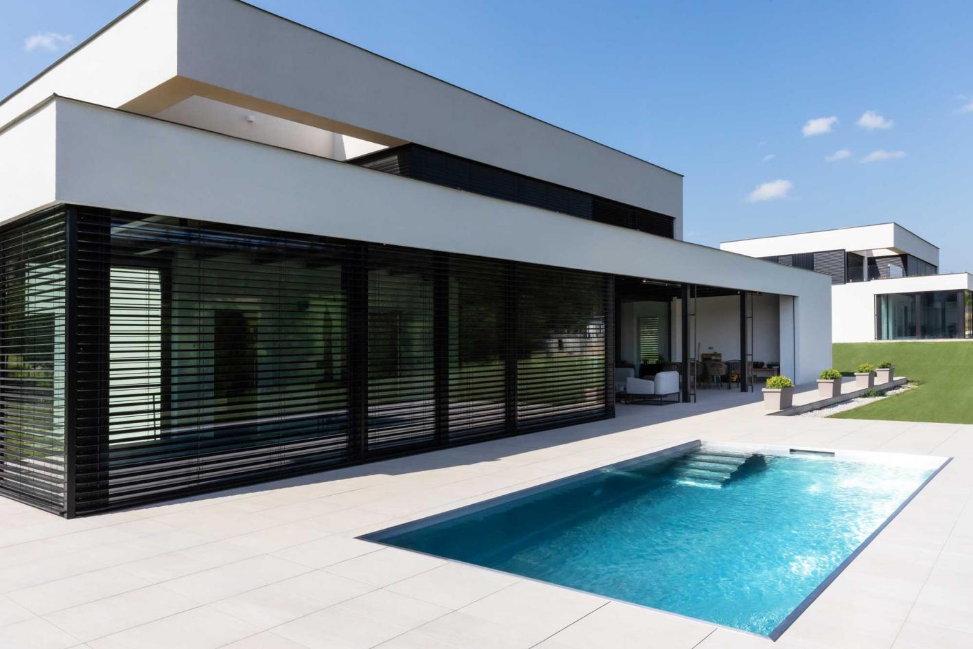 Edelstahlpool Komplettset Eternity® mit Skimmer-Fertigpool und optional elektrischem Rollo / Poolabdeckung