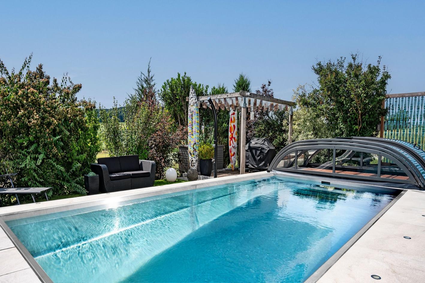 Edelstahlpool Komplettset Eternity® mit Skimmer-Fertigpool und optional elektrischem Rollo / Poolabdeckung