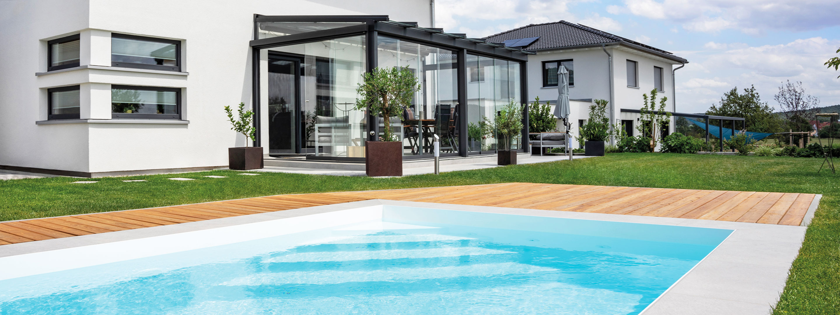 Pool Komplettset Bay mit Skimmer-Schwimmbecken