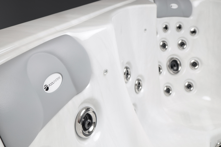 Whirlpool Saphir - Weißer Hintergrund
