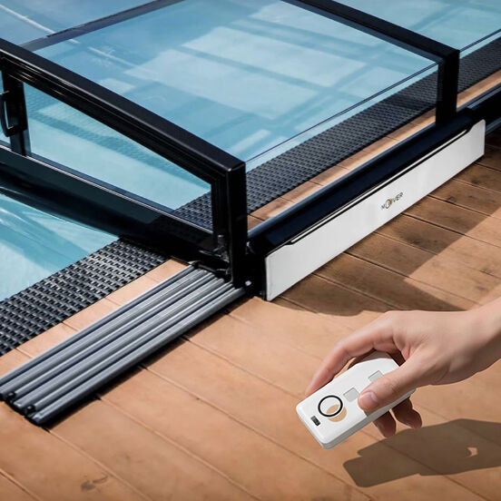 Elektrischer Antrieb für Poolüberdachungen Elektrischer Antrieb für Poolüberdachungen