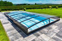  Premium-Verglasung: Klarglasoptik (ab 8.282 €) 